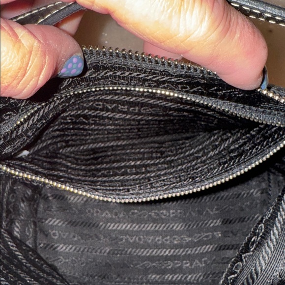 COA Prada Tessuto Serio Rare Mini Baguette - Picture 8 of 12